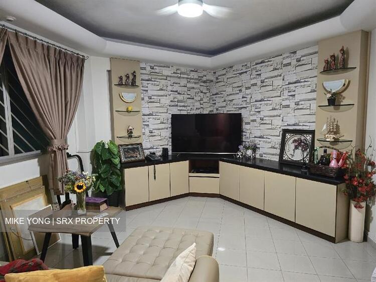 Blk 734 Jurong West Street 73 (Jurong West), HDB 5 Rooms #599258101